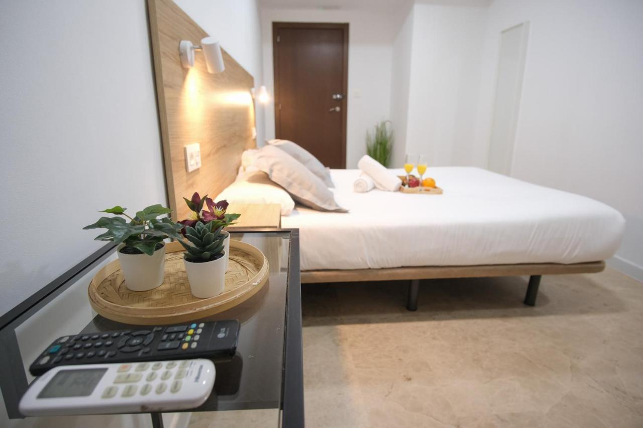 Urban Rooms Alicante Luaran gambar