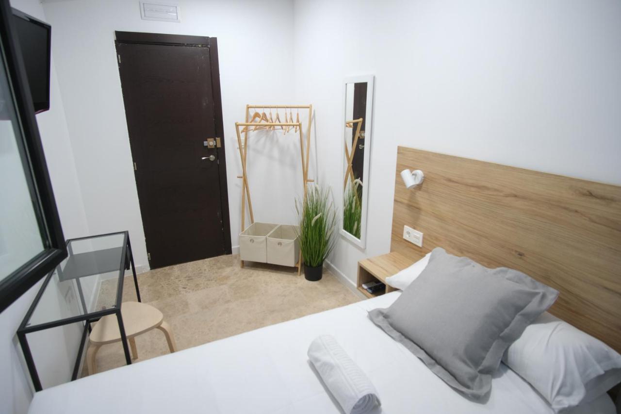 Urban Rooms Alicante Luaran gambar