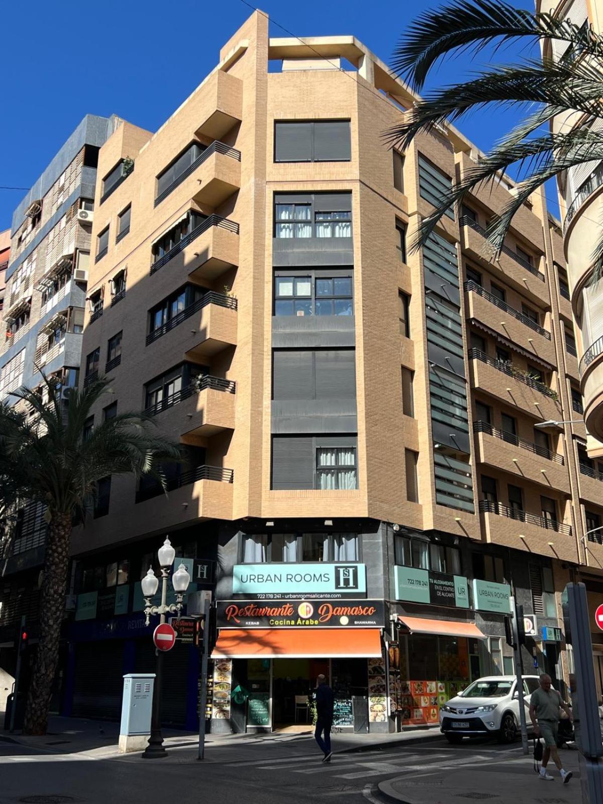 Urban Rooms Alicante Luaran gambar